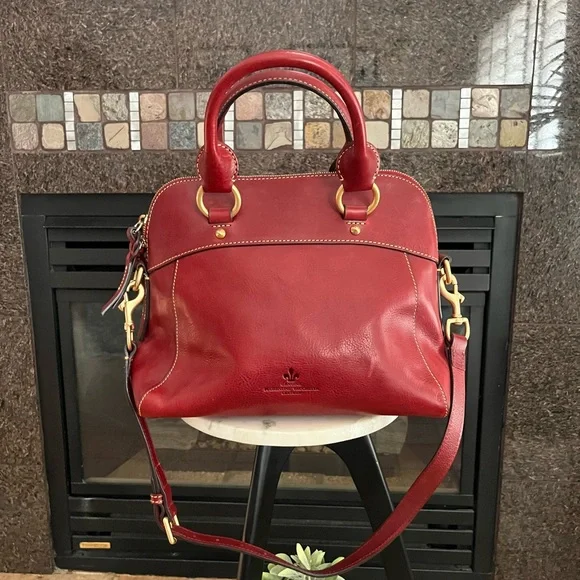 Dooney & Bourke Cherry Red Shoulder Bag - Picture 2 of 8